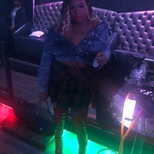 Meet your Posher, Dominique